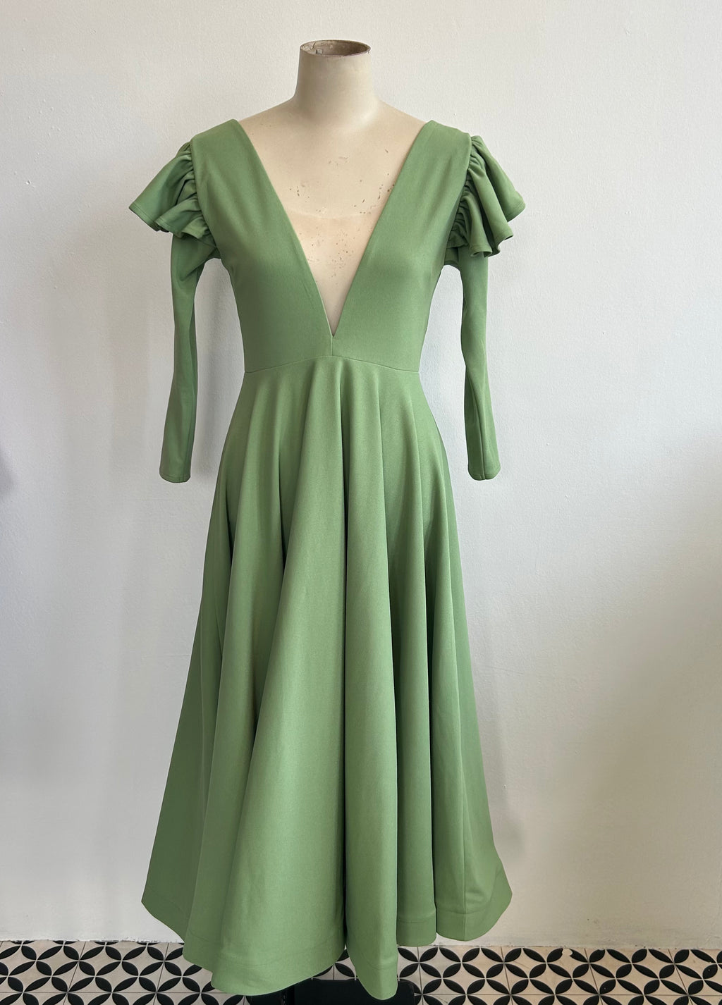 MARCIEL LONG SLEEVE MATERNITY DRESS (SALE)
