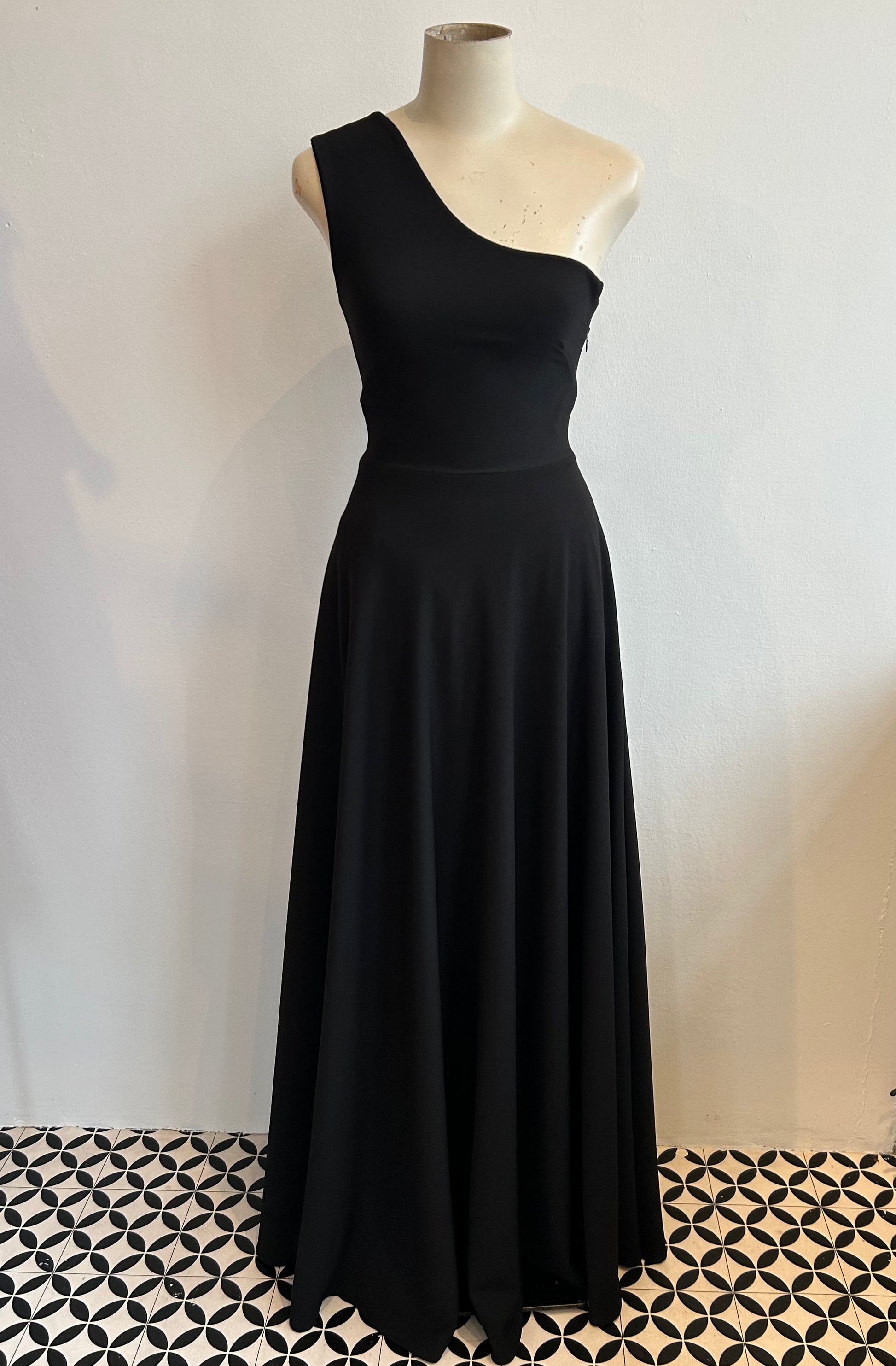 BELLA FLOOR LENGTH NO BOW (SALE)