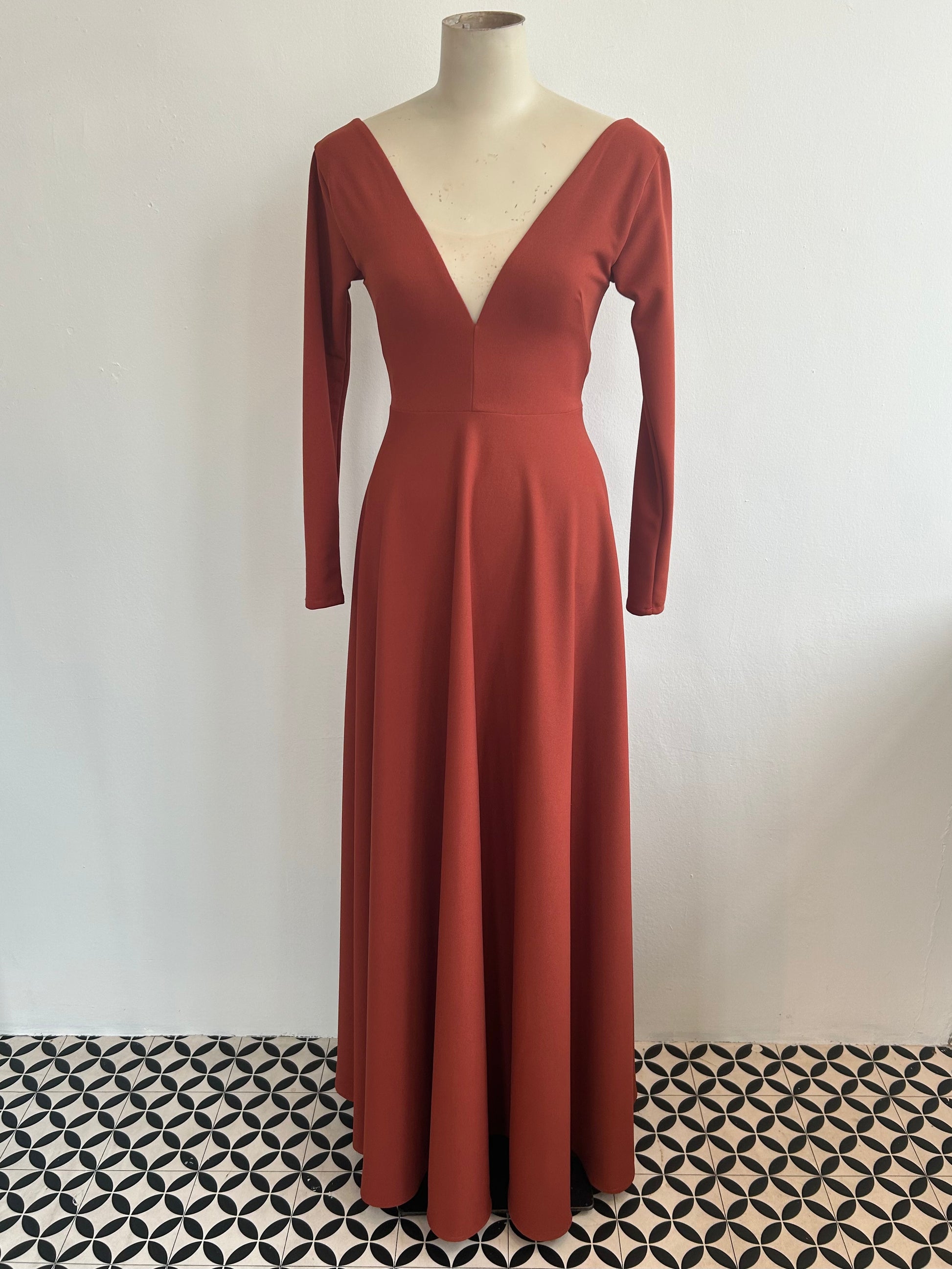 ELLA FLOOR LENGTH (SALE)