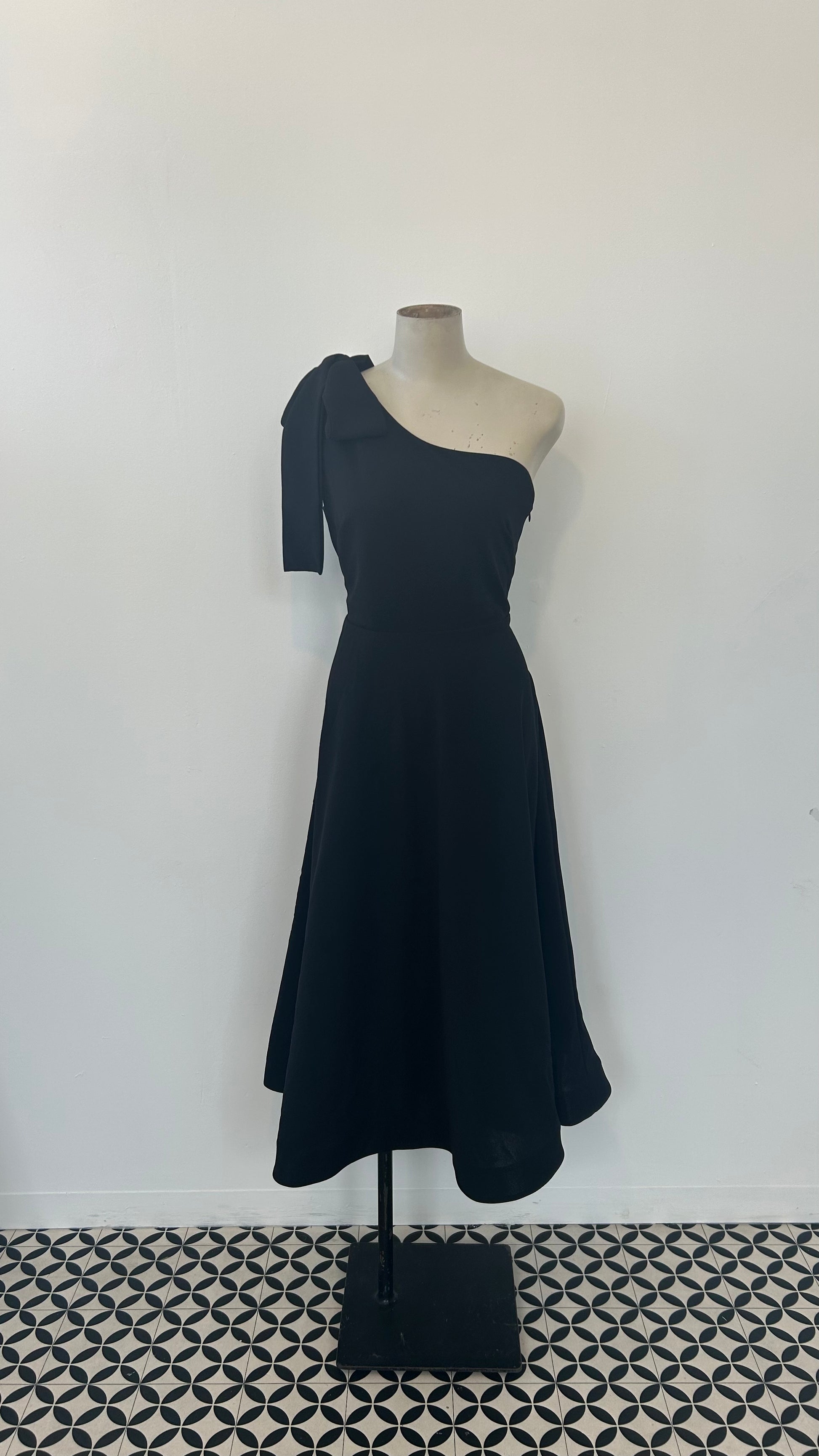 BELLA (SALE)
