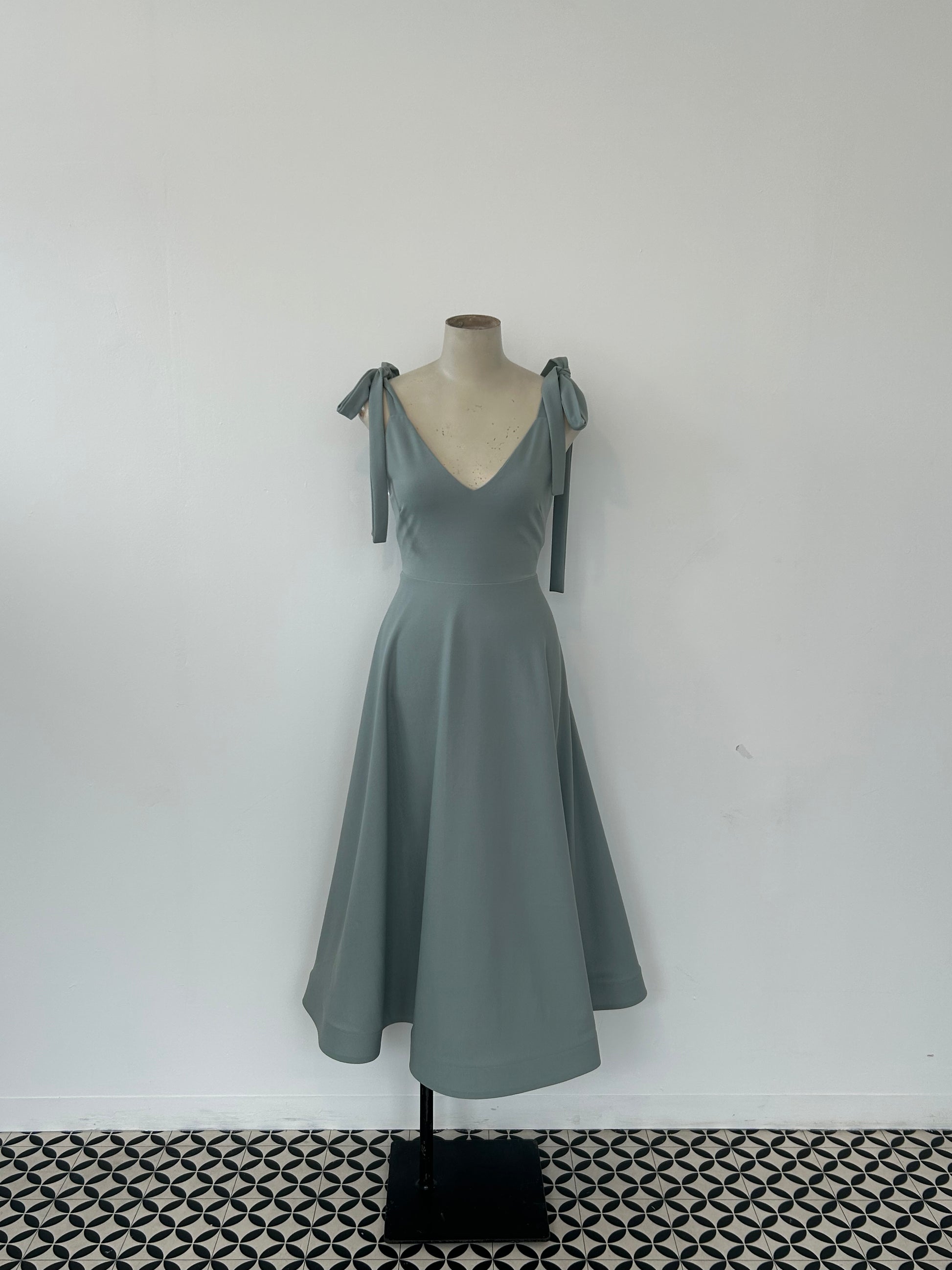 MIA (SALE)