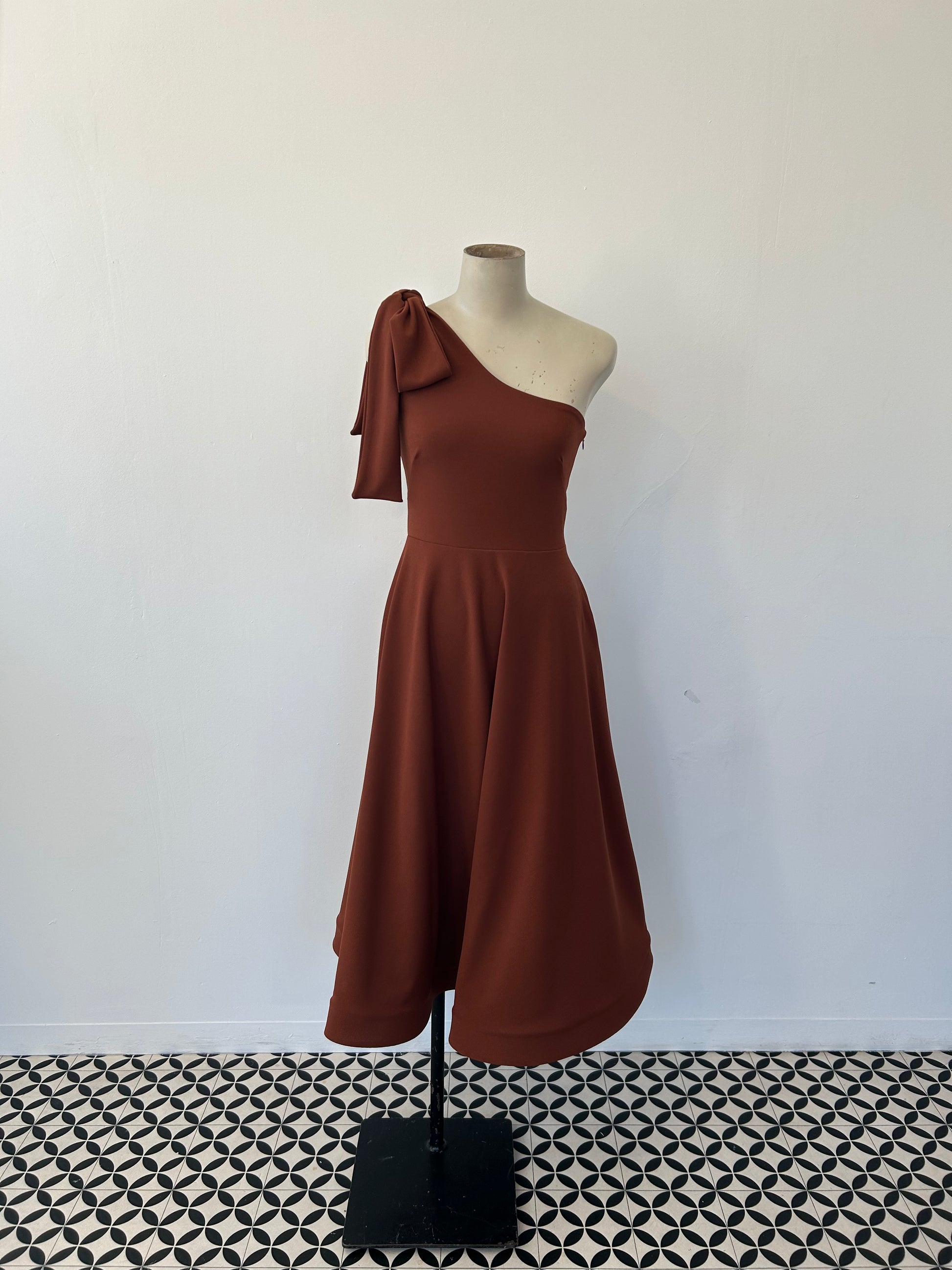 BELLA (SALE)