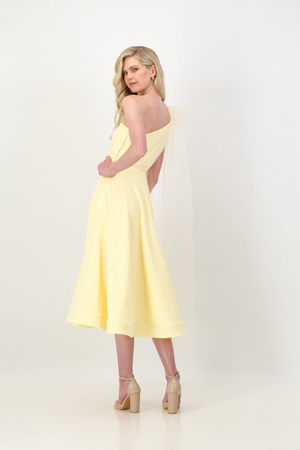 BELLA | TULLE