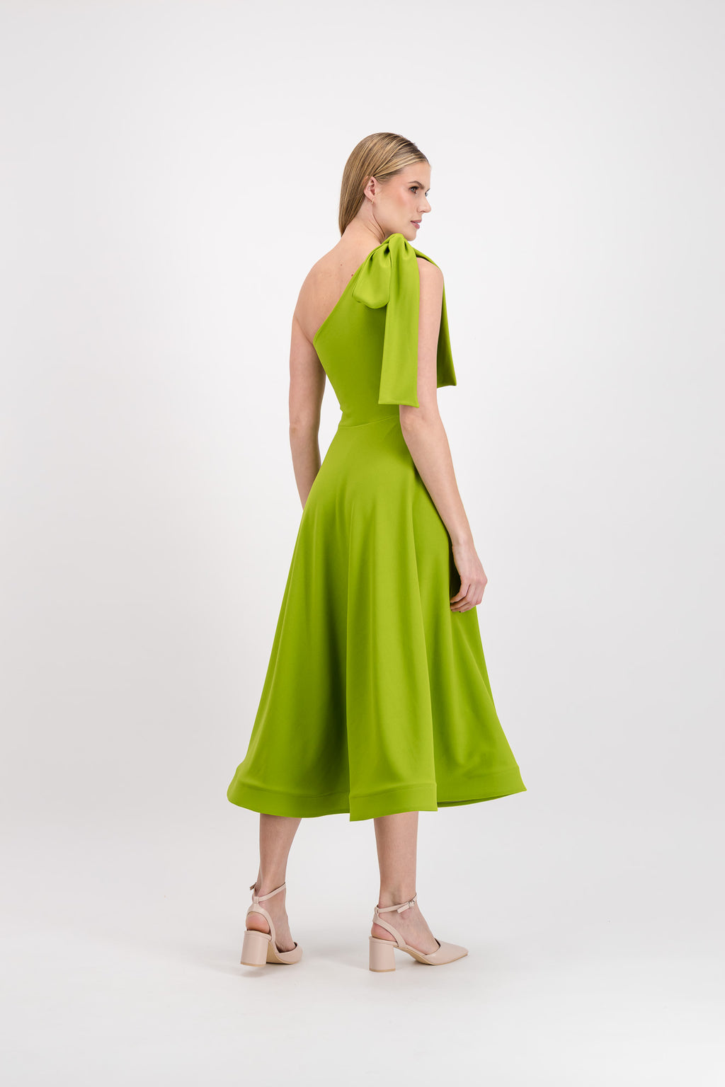 BELLA | TEA LENGTH | MESH INSET