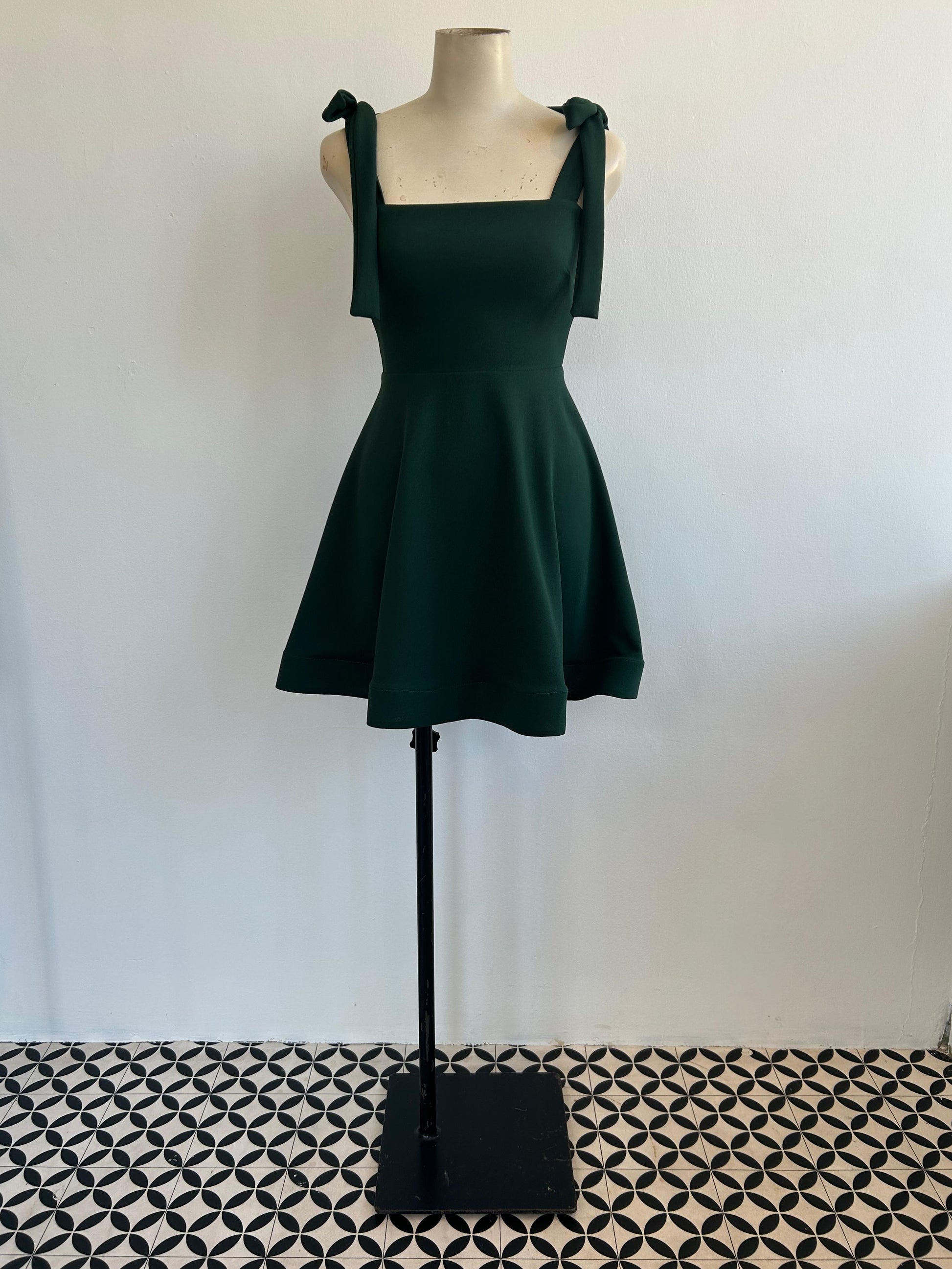LURI SHORT (SALE)