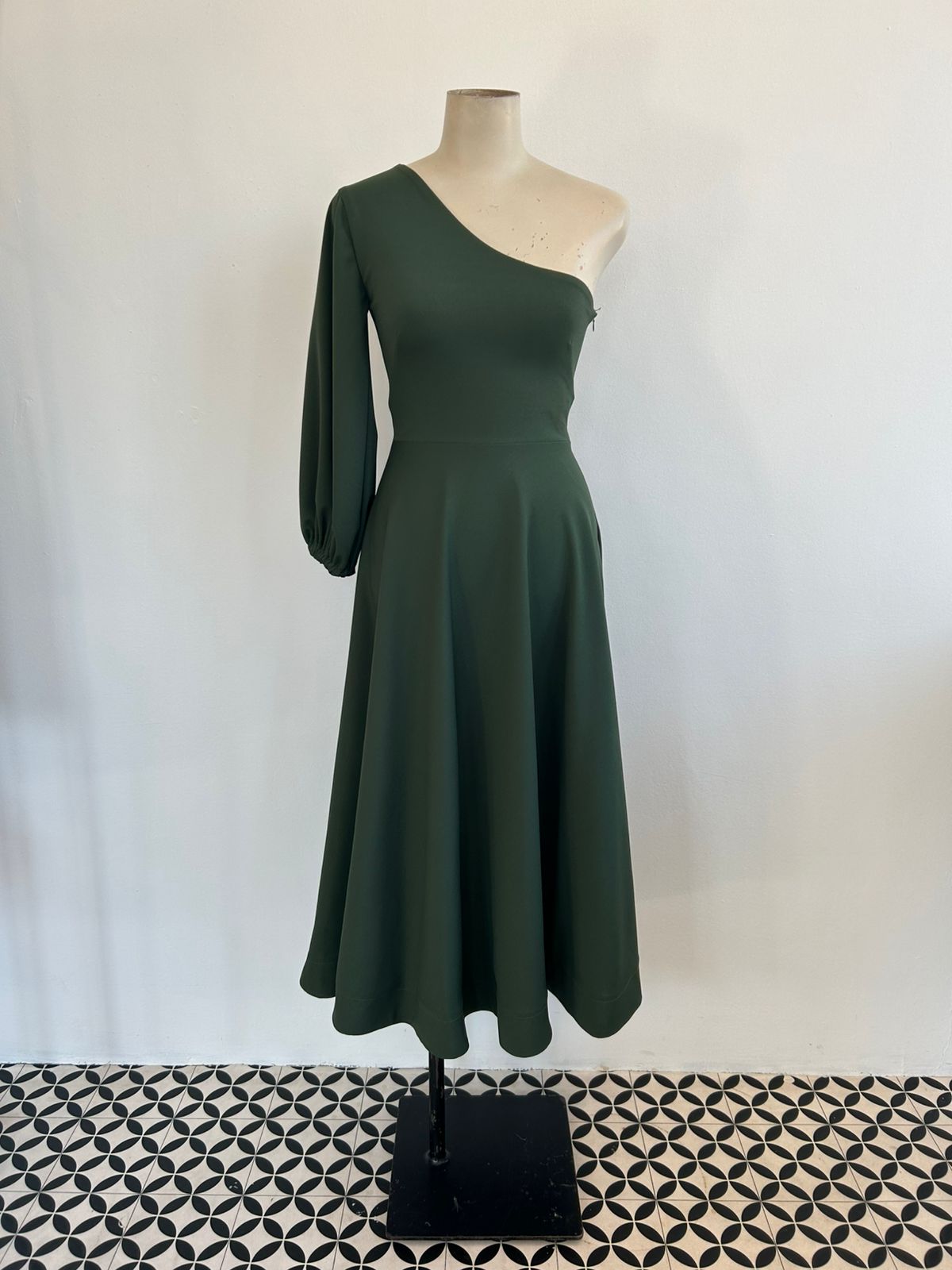 GABRIELLA CUSTOM SLEEVE (SALE)