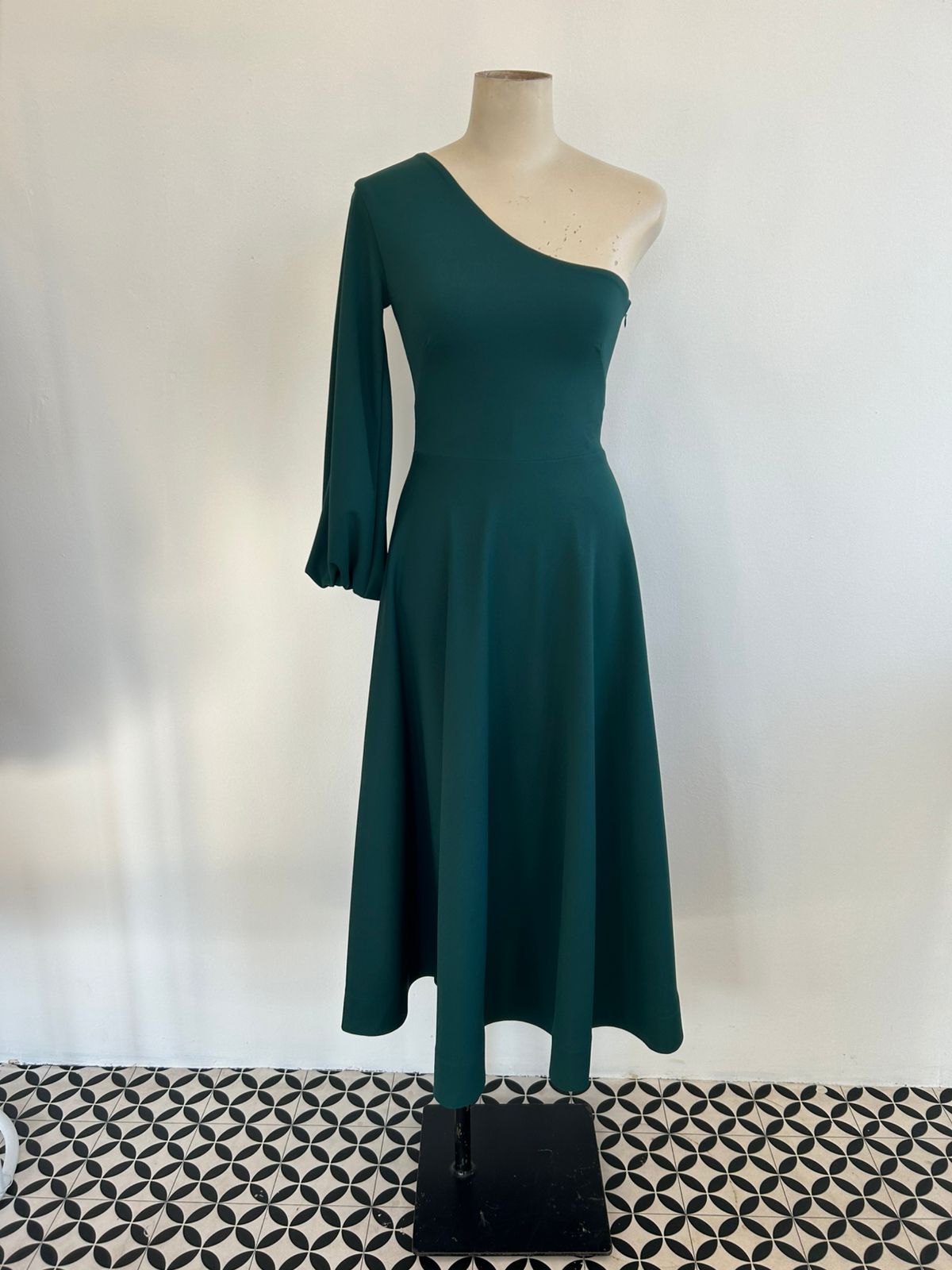 GABRIELLA CUSTOM SLEEVE (SALE)