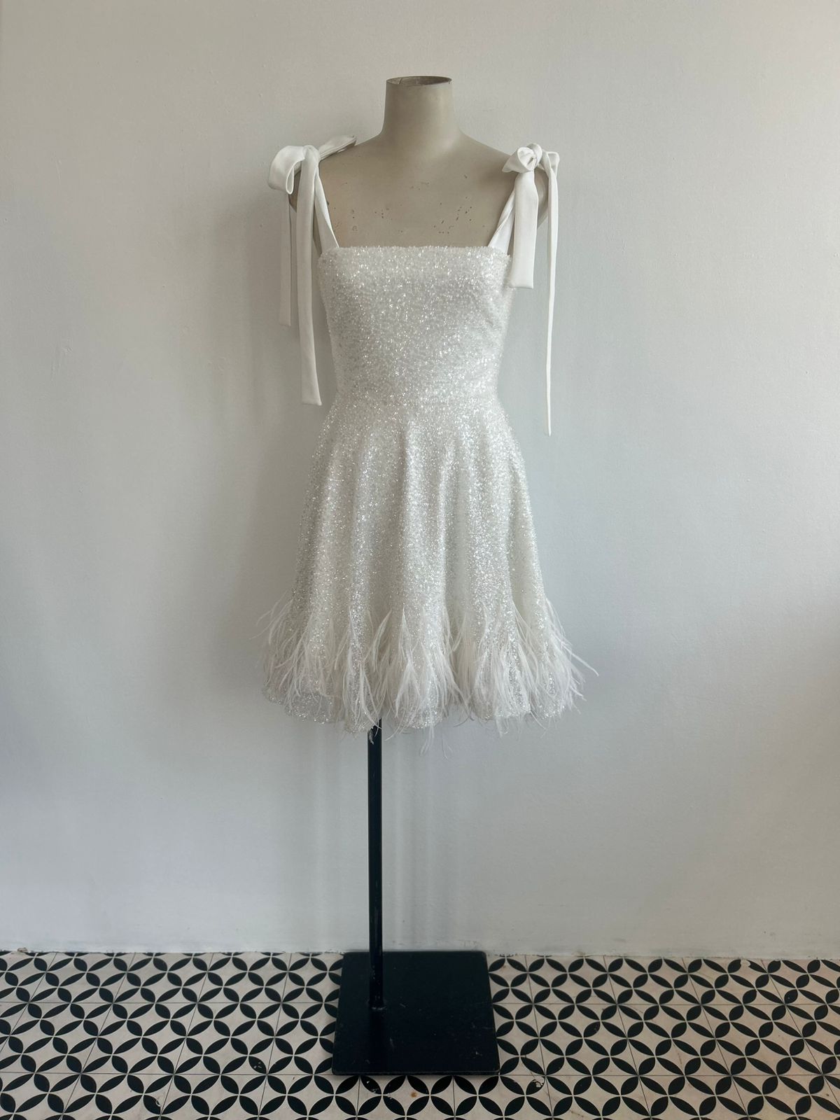 LURI BEADED WITH FEATHERS (SALE)
