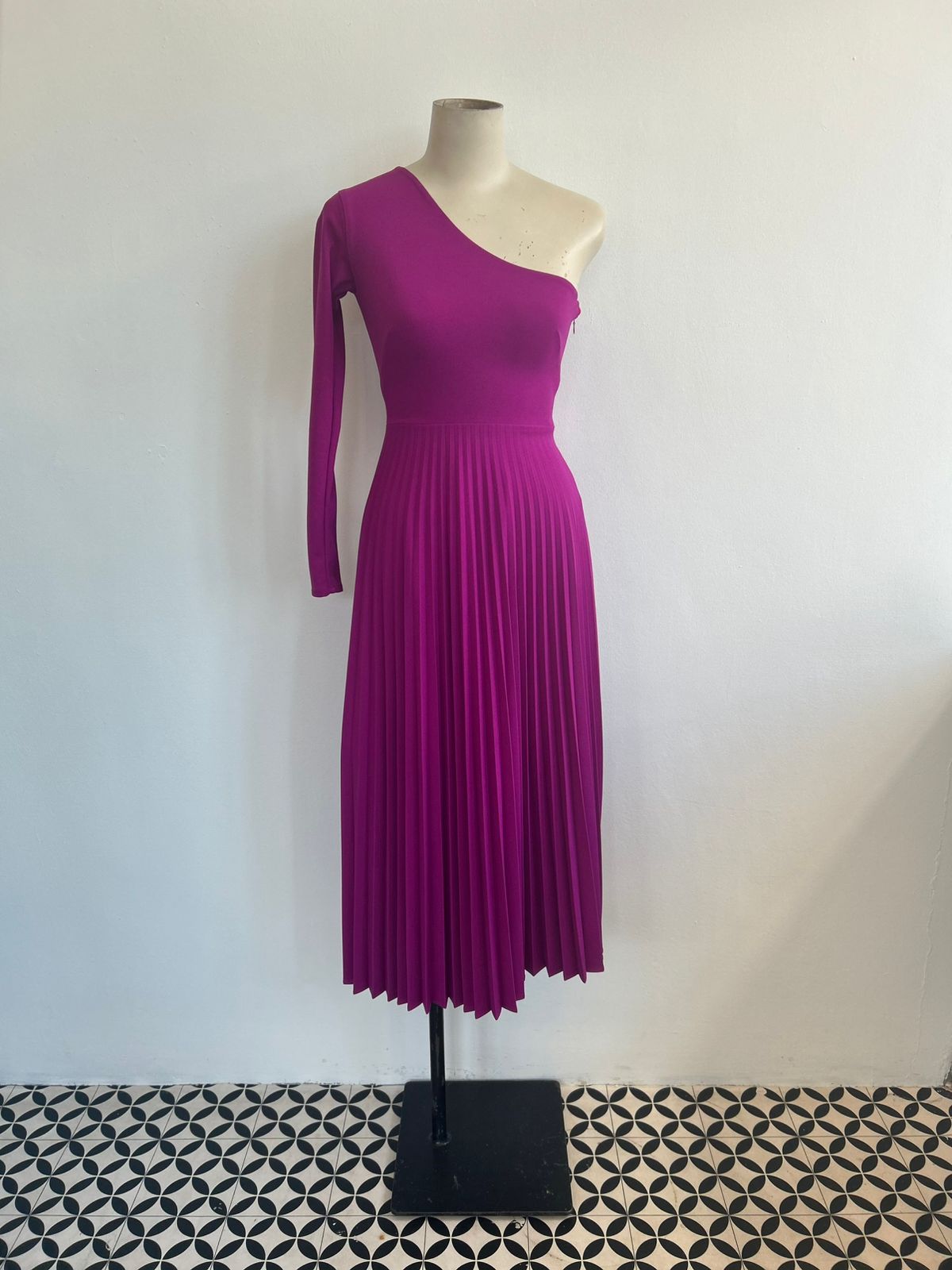 NORA TEA LENGTH NO BOW (SALE)
