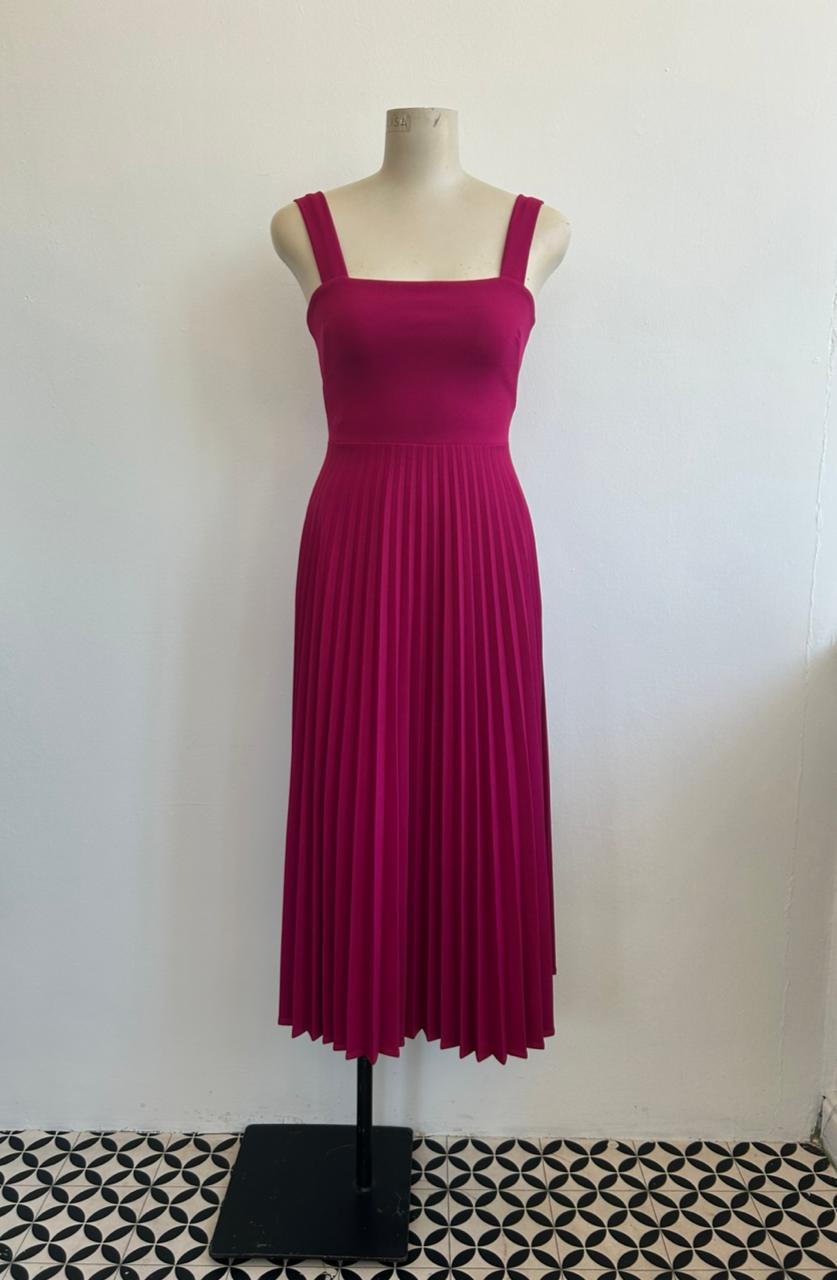 CAPRI PLEATED TEA LENGTH (SALE)