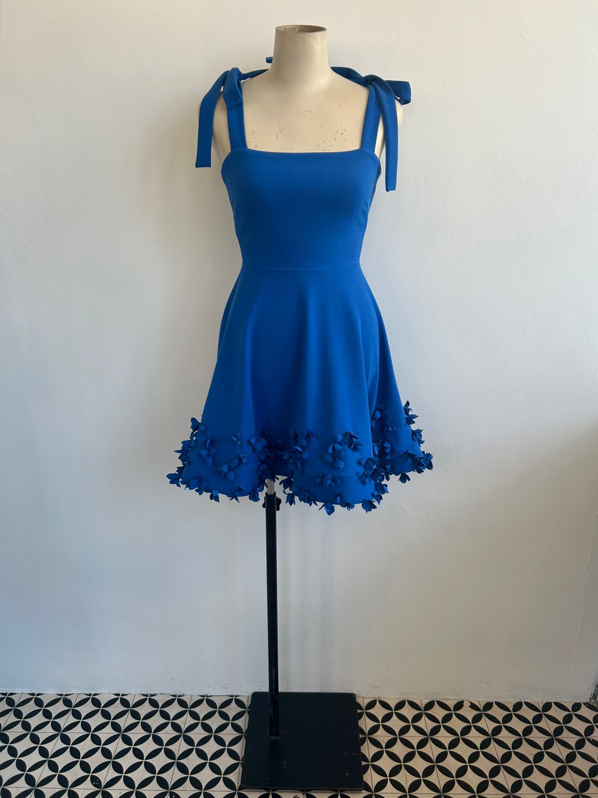 LURI FLORAL (SALE)